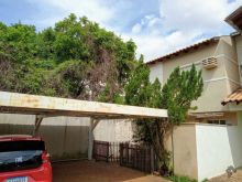 Aconchegante sobrado em condomínio