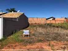 Terreno com asfalto e escriturado