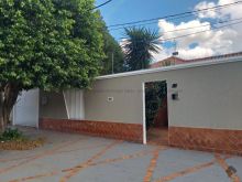 Excelente casa mobiliada