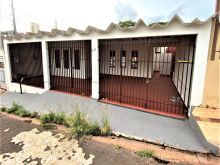 Muito bem localizada