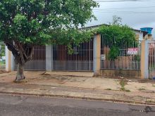 Casa localizada perto do shopping Norte Sul