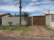 Ótima edícula ideal para construir