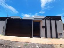 Ótima casa na região do Rita Vieira