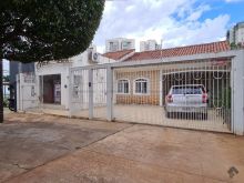 Casa ampla com uso residencial ou comercial