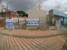 Terreno no centro com aptidão comercial