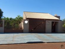 Excelente casa com edícula climatizada