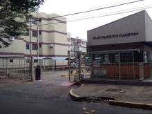 Residencial Flamingos - térreo e conservadíssimo