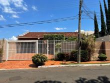 Casa térrea super espaçosa