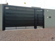 Linda casa com 1 quarto e 2 suítes sendo 1 master