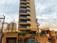 Belíssimo apartamento no edifício Phoenix