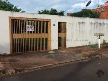 Terreno com edícula