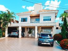 Condomínio Portal Itayara-  4 suítes e quarto térreo