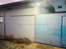 Localização privilegiada casa grande e segura