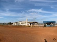 Galpão industrial com escritório