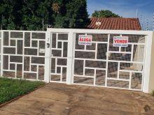 02 suítes 2 quartos e com piscina