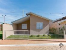 Casa individual em condomínio