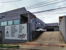 Salas disponíveis em academia em funcionamento