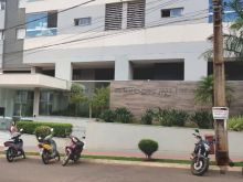 Magnífico Bahrein decorado - 3 garagens