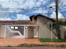 Casa com 4 quartos próximo Zahran
