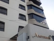 Amsterdam - um por andar