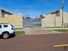 Linda casa rica em armários