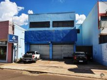 Apartamento amplo no 1º piso