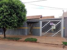 3 quartos e 1 sendo suíte