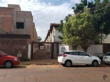 2 quartos e 2 banheiros