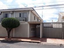 Apartamento com 1 suíte e 2 quartos