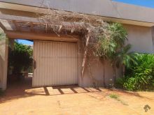 Salão comercial com piscina em ótima localização