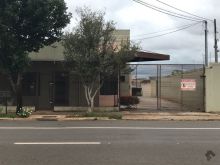 Imóvel comercial - uma quadra da Afonso Pena