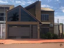 Casa residencial em ótima localização