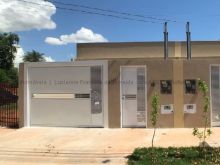 180m² de terreno - suíte - 02 quartos - varanda