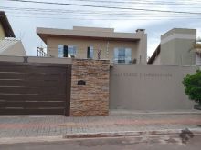 Sobrado amplo no Carandá