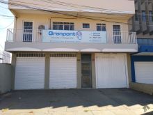 Salão amplo e bem localizado