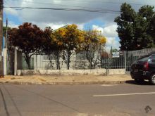 Casa com excelente localização