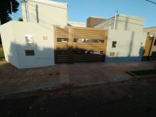 90m² de terreno - 01 suíte e 01 quarto