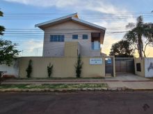 Sobrado novo com 3 suítes - 4 vagas de garagem