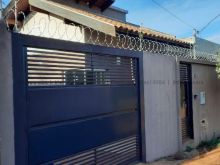 Casa já financiada 1 suíte mais 3 quartos