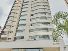 Ótimo apartamento na frente da praça Belmar