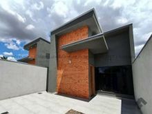 Linda casa - fino acabamento e asfalto