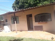 Imóvel com terreno amplo