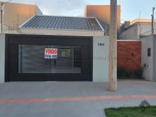 Casa nova e de muito bom gosto