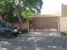 3 quartos com armários bem localizada