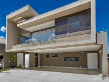 Sobrado espetacular com acabamento impecável