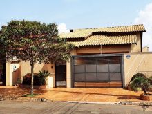 Casa ótima no Carandá Bosque