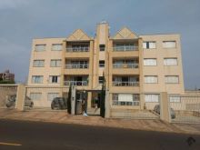 Ed. Cancun - 1 suíte + 2 quartos com 2 garagens