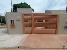 90m² de terreno com 02 quartos e cozinha americana