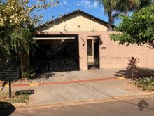 Imóvel amplo e bem localizado