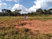 Área próximo ao Aeroporto Santa Maria no asfalto